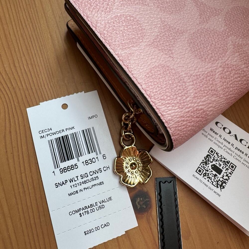 ❤️ Coach Snap Wallet In Signature Canvas With Charm - Picture 5 of 10